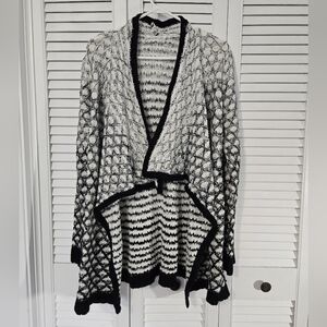 Black and White Women's Sweater